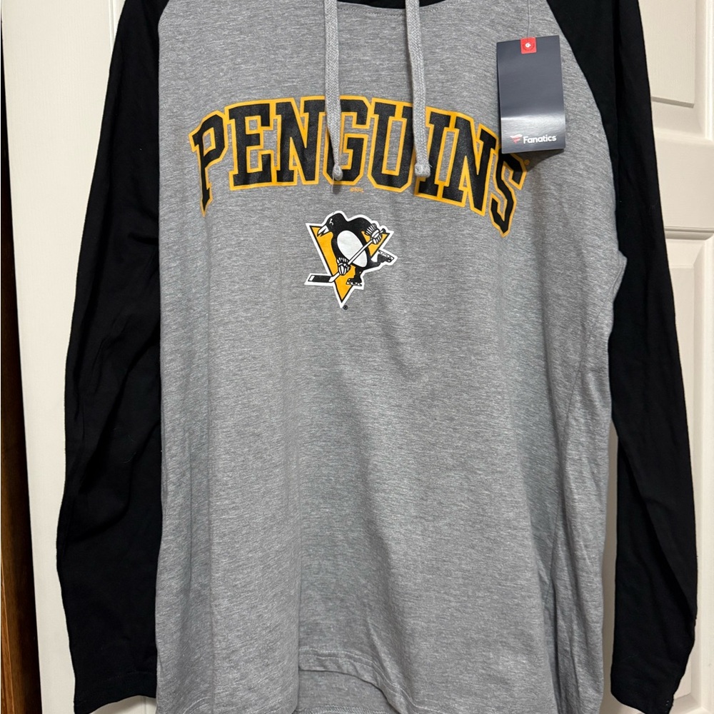 Women’s Fanatics Gray and Black Penguins Lightweight Hoodie